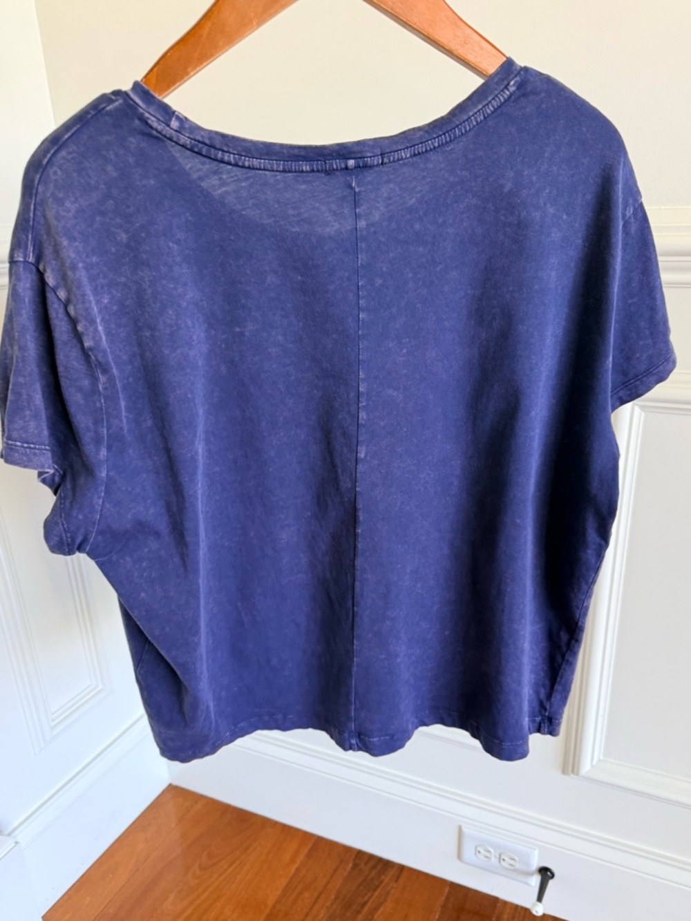 GAP Women's Top Tee Shirt Tie Dye Short Sleeve Crewneck Boxy Navy Pocket Size M - Picture 3 of 17